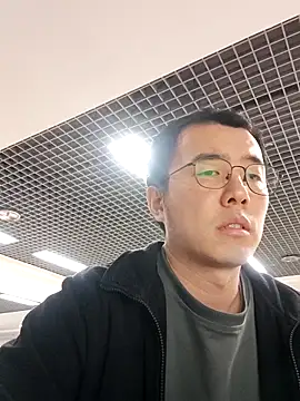 nnnnnan9527 online show from March 9, 2026, 7:01 am