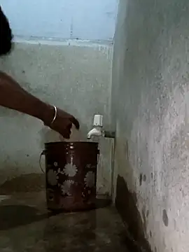 Mr xxx007xh online show from February 25, 2026, 11:03 pm