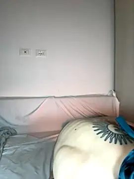 flowermadness online show from November 29, 2025, 1:36 pm