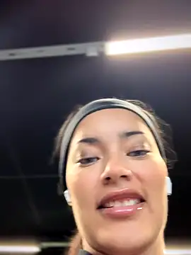 Risky Workouts online show from October 30, 2025, 8:49 am