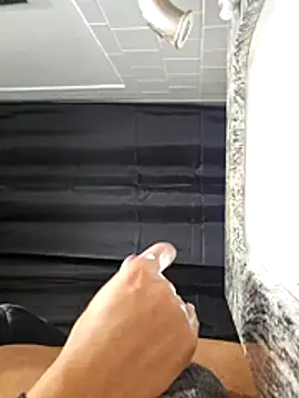 johntomm1422 online show from January 13, 2026, 9:09 pm