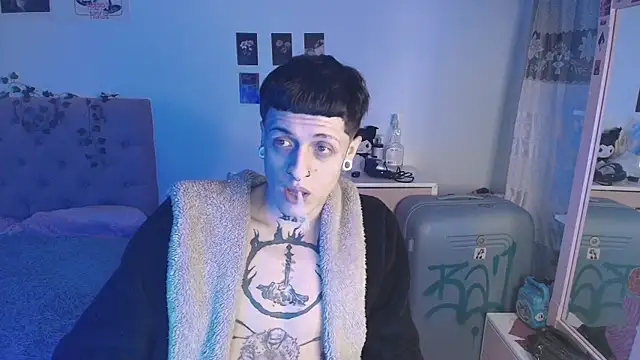 Snapshot of 2cyboy_ chatting on September 13, 2025, 7:46 pm 2cyboy online show from September 13, 2025, 7:46 pm