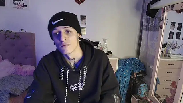 Snapshot of 2cyboy_ chatting on October 8, 2025, 8:28 pm 2cyboy online show from October 8, 2025, 8:28 pm