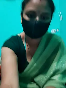 Snapshot of DivyaBhabhi69@xh chatting on November 11, 2025, 1:00 pm DivyaBhabhi69xh online show from November 11, 2025, 1:00 pm