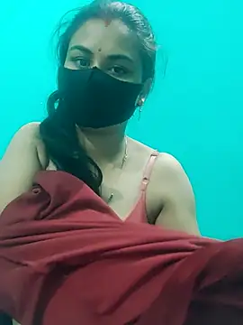 Snapshot of DivyaBhabhi69@xh chatting on February 17, 2026, 4:24 pm DivyaBhabhi69xh online show from February 17, 2026, 4:24 pm