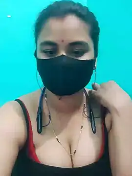 Snapshot of DivyaBhabhi69@xh chatting on April 12, 2026, 8:03 pm DivyaBhabhi69xh online show from April 12, 2026, 8:03 pm