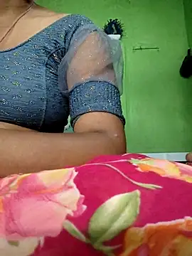 Hot pooja55 online show from September 25, 2025, 12:36 am