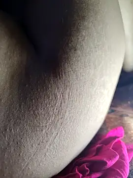 Hot pooja55 online show from February 9, 2026, 3:38 pm