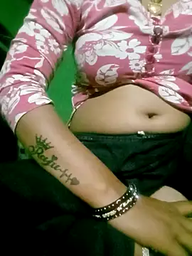 Hot tin74 online show from April 22, 2026, 5:58 pm