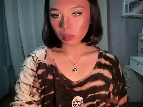 Snapshot of Cataleya_Jonesxxx chatting on November 6, 2025, 5:36 pm Cataleya Jonesxxx online show from November 6, 2025, 5:36 pm