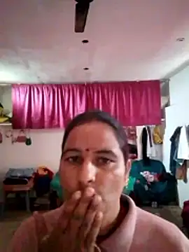 Snapshot of Suhani_hot12 chatting on December 22, 2025, 4:42 am Suhani hot12 online show from December 22, 2025, 4:42 am