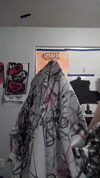 Snapshot of Fine10ne chatting on February 5, 2026, 1:32 am Fine10ne online show from February 5, 2026, 1:32 am