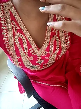 Snapshot of Pool_Girls chatting on December 18, 2025, 8:20 am Pool Girls online show from December 18, 2025, 8:20 am