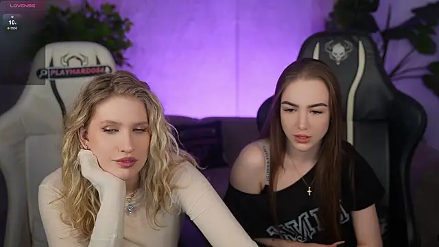 Ella 054 online show from March 16, 2026, 7:40 pm