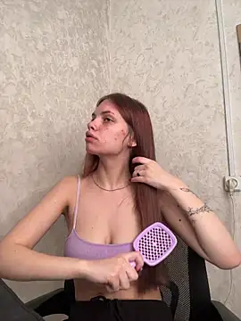 rinabluu online show from April 8, 2026, 7:19 am