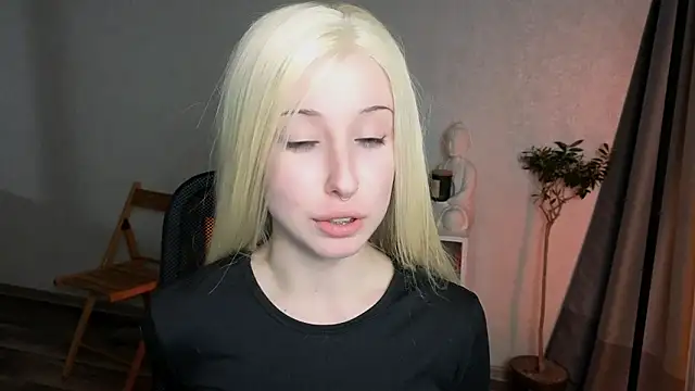 YukiMisa online show from March 20, 2026, 5:29 pm