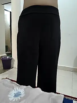 nice touch9733 online show from January 6, 2026, 9:46 am