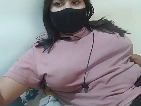 Nataliya Singh online show from April 12, 2026, 4:39 am