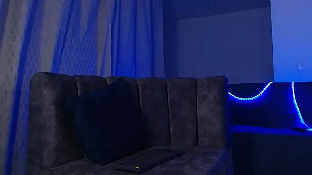 AYTANA CORBERO online show from October 29, 2025, 5:53 am