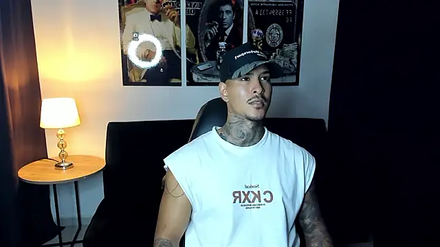 jiro kenji1 online show from February 4, 2026, 1:55 am