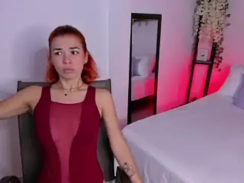 selene boyer online show from October 14, 2025, 4:19 pm