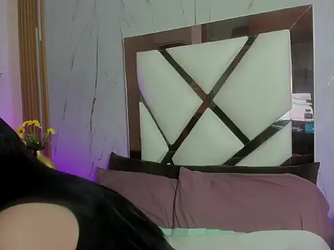 im bunny   online show from February 17, 2026, 11:40 am