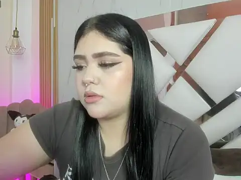 im bunny   online show from April 8, 2026, 11:43 am