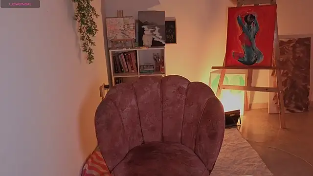  Sophia 111 online show from October 4, 2025, 9:24 pm