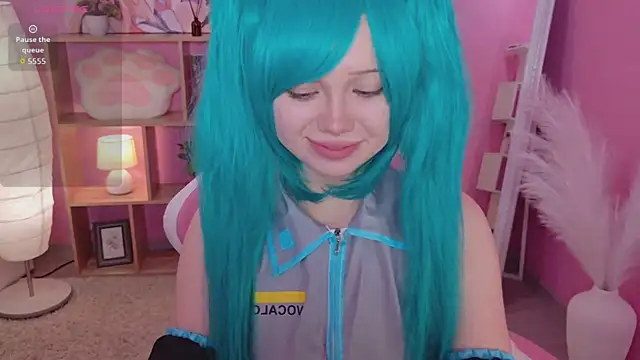 Kyomi Sun online show from November 16, 2025, 3:39 pm