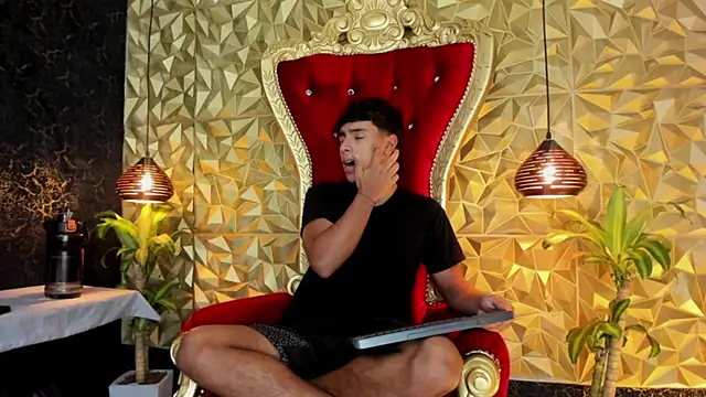 CHR58  online show from September 19, 2025, 12:02 am