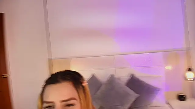 Dakota Megan 69 online show from October 6, 2025, 2:03 pm