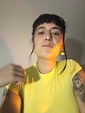 Jinx  x online show from December 14, 2025, 4:40 am