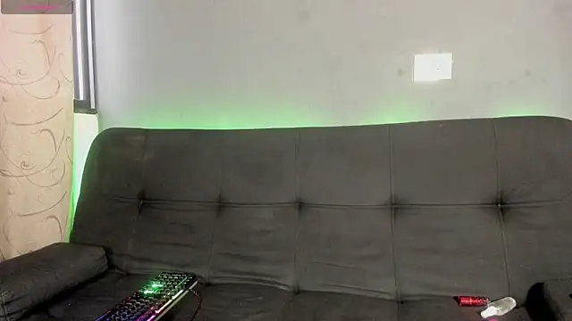 Luna sophya online show from November 29, 2025, 12:41 pm