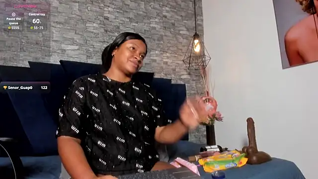 Emily Brown18 online show from March 5, 2026, 3:35 am