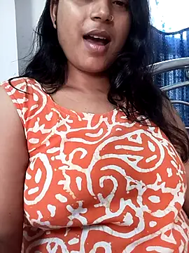 Hot-Jasmin online show from September 28, 2025, 1:33 am