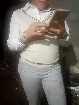 Phuong xxx online show from February 21, 2026, 1:56 pm