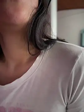 Mia salinass online show from March 30, 2026, 5:58 pm