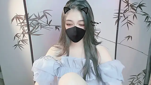 Snapshot of Sparkly_Candy chatting on November 5, 2025, 10:48 am Sparkly Candy online show from November 5, 2025, 10:48 am