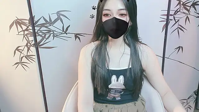 Snapshot of Sparkly_Candy chatting on January 9, 2026, 2:25 am Sparkly Candy online show from January 9, 2026, 2:25 am