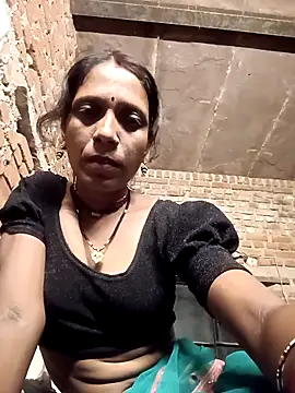 Xx pooja online show from September 28, 2025, 2:55 pm