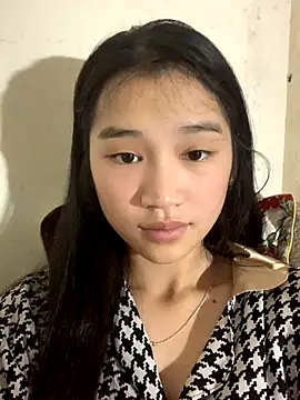 -Lie-06 online show from November 8, 2025, 11:47 pm