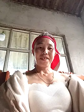 me-cute online show from October 10, 2025, 11:04 pm