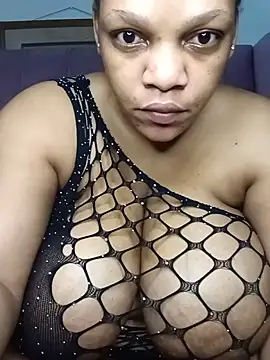 HappygalTheQueen online show from May 21, 2026, 10:17 pm