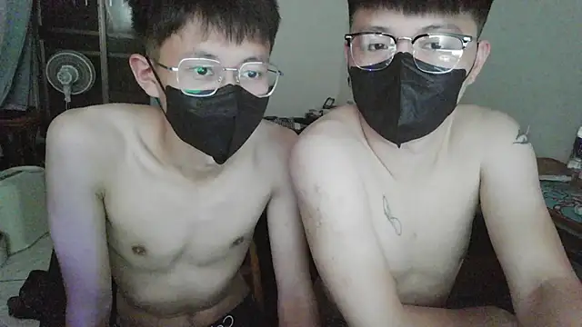 Snapshot of zhu000000 chatting on April 11, 2026, 1:37 pm zhu000000 online show from April 11, 2026, 1:37 pm