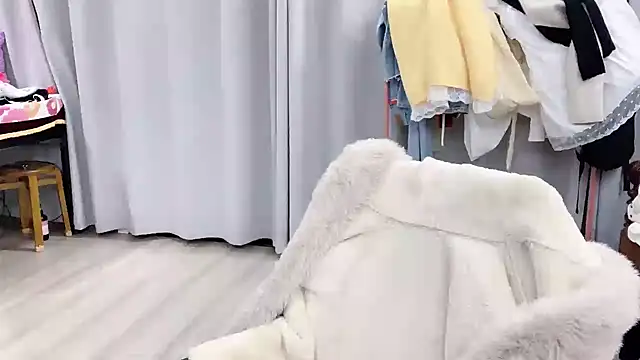 Freya7777 online show from October 5, 2025, 1:09 pm