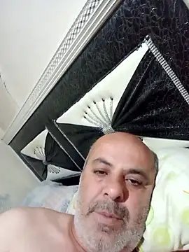ahmetsoner4644 online show from October 14, 2025, 9:59 pm