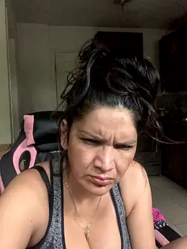 Snapshot of 1986fra chatting on September 21, 2025, 4:30 pm 1986fra online show from September 21, 2025, 4:30 pm