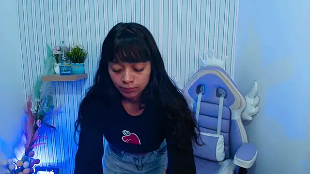 kataleya  18 online show from December 21, 2025, 12:56 pm