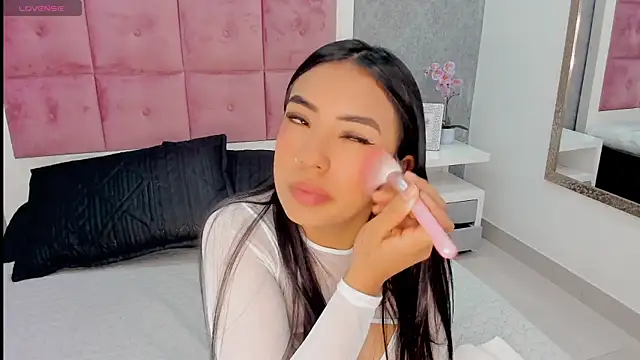 missconnor online show from September 24, 2025, 12:41 pm