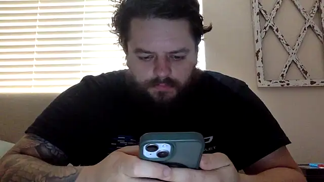 Snapshot of BeginnersLuck111 chatting on April 10, 2026, 4:12 pm BeginnersLuck111 online show from April 10, 2026, 4:12 pm